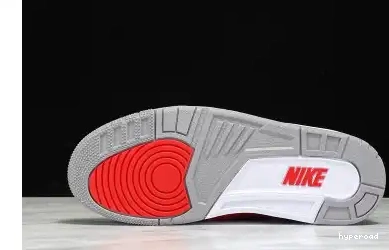 Hyperoad “RED 3 JORDAN AIR CEMENT” 0510